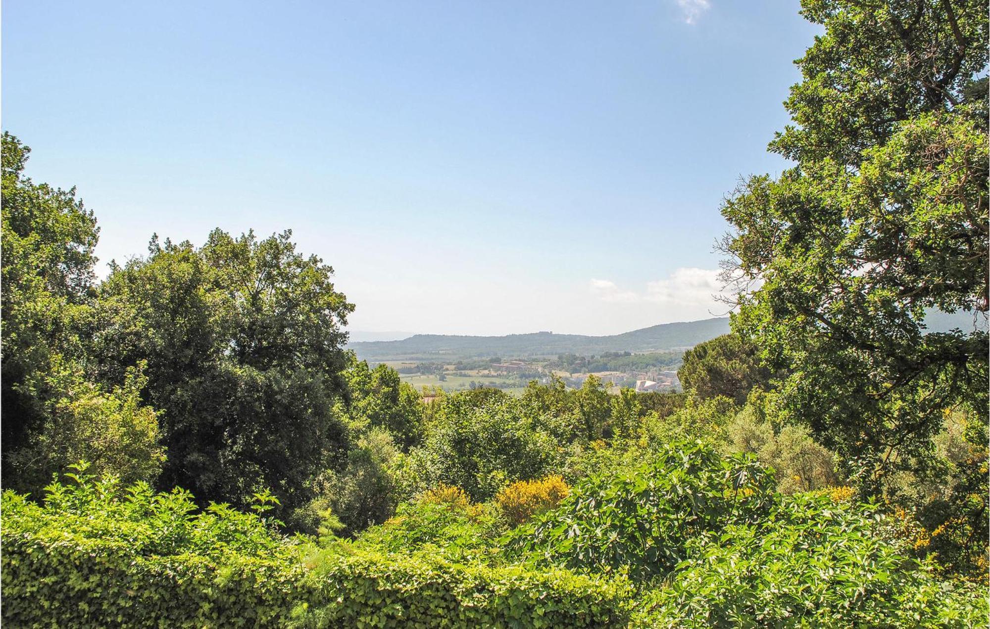 Awesome Home In Chianciano Terme With Wifi Exterior photo